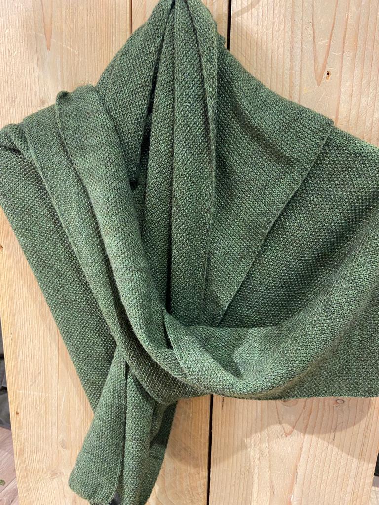 gebreide shawl groen
